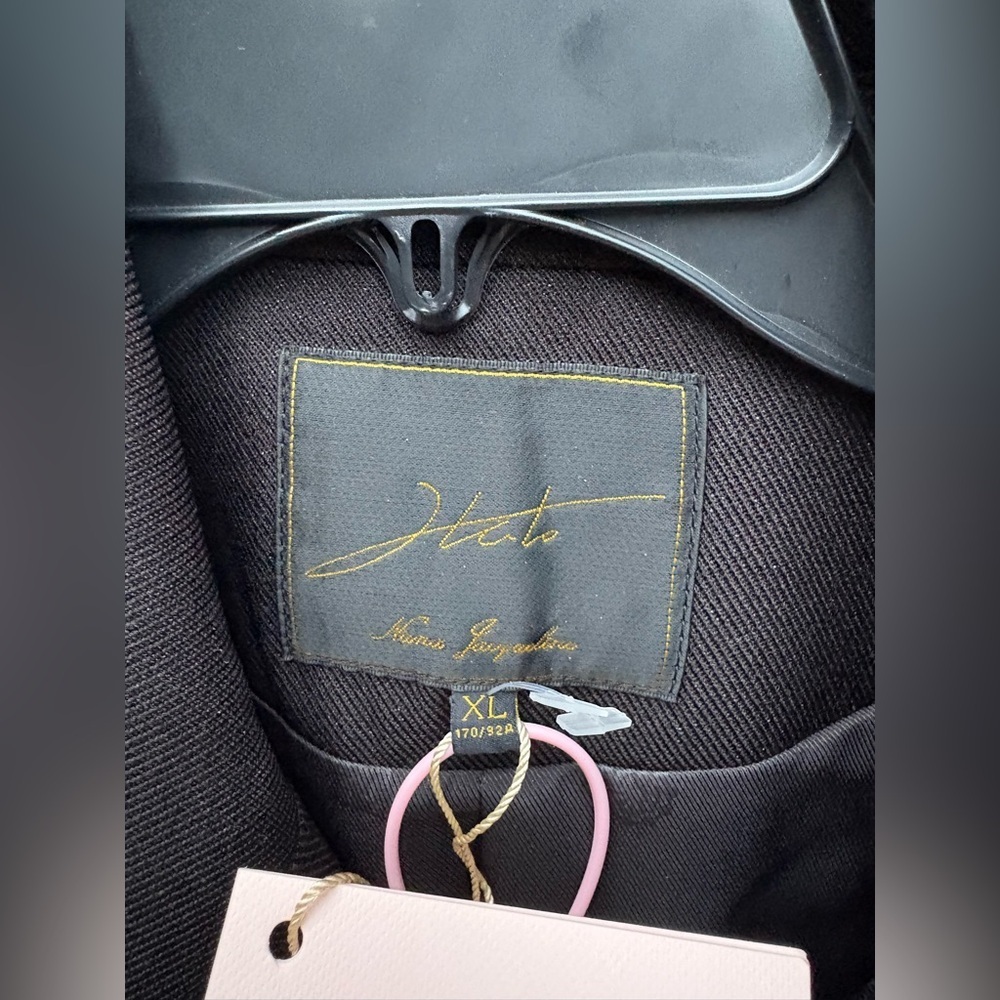 Nana Jacqueline Sahara Blazer in Black New with Tags! - Picture 8 of 13